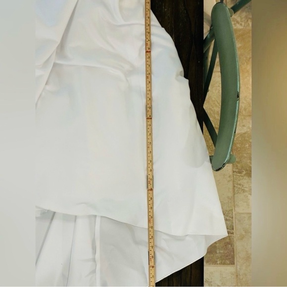 David’s Bridal Wedding Dress Size 12-14 White Strapless Satin Beaded LNWT - Picture 16 of 16